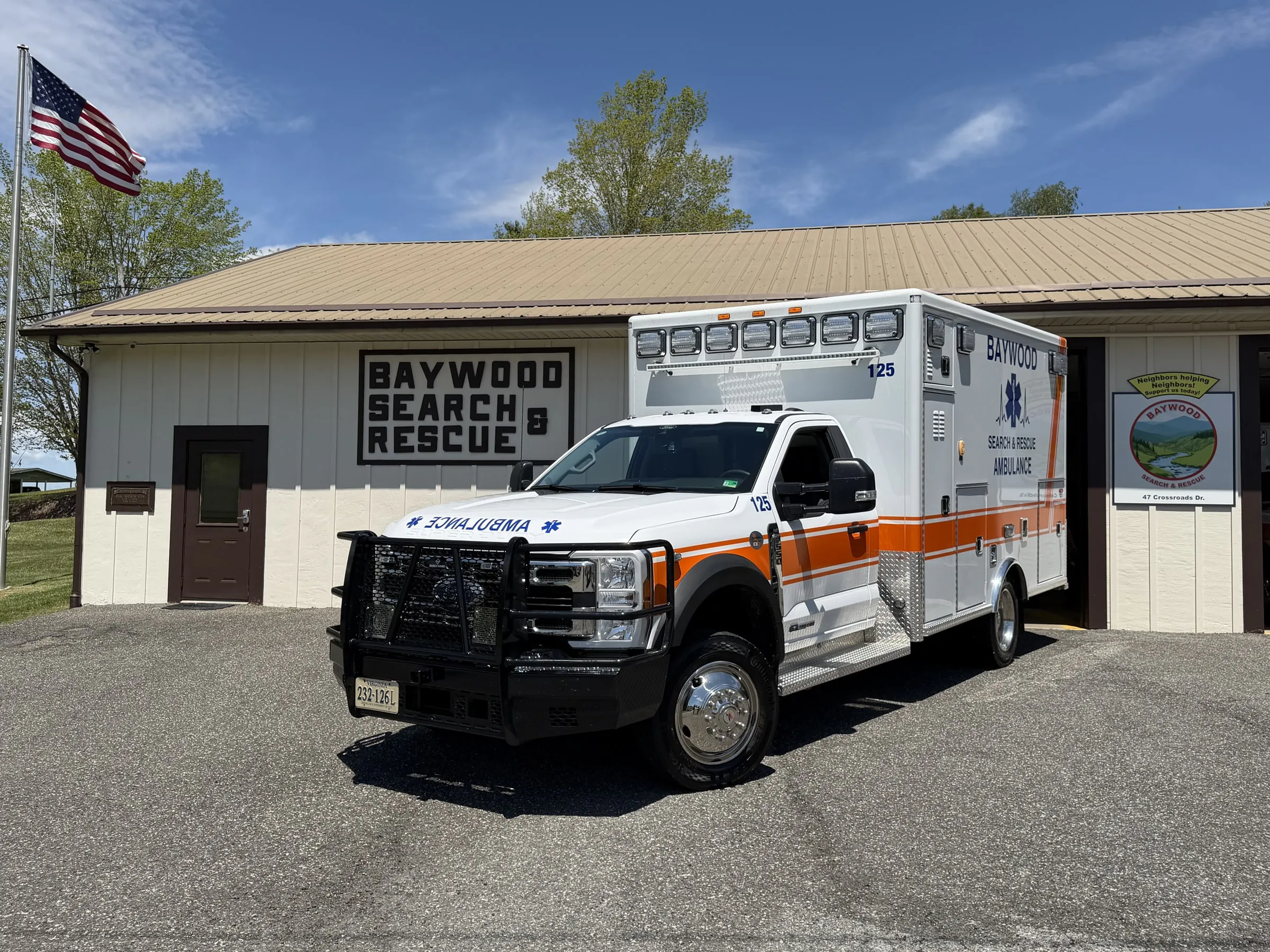 Front three-quarter view of Baywood's new ALS ambulance